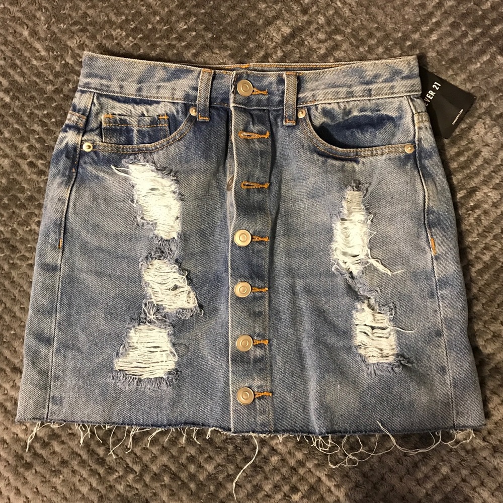 Forever 21 Denim Skirt (S) BNWT